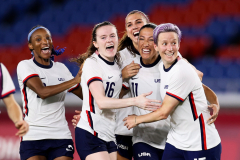 U.S. Soccer and women soccer stars settle equal pay lawsuit for ...