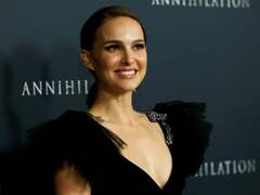 Natalie Portman pulls out of Israel award due to 'distressing ...