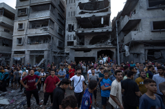 Palestinians scramble for safety as Israel pounds sealed-off Gaza ...