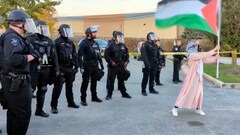 Illinois man who pepper-sprayed pro-Palestinian protesters charged ...