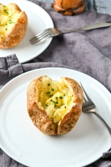 Air Fryer Baked Potato (Baked potato)