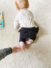 Baby Crawling - 6 Tips to Encourage Your Baby to Crawl