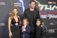 Chris Hemsworth, Daughter India Enjoy Iceland Vacation