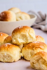 Bread roll (Soft Dinner Rolls)