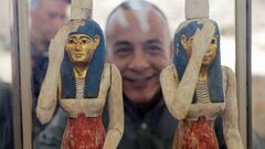 Egypt uncovers 2,500-year-old coffins, bronze statues in ancient ...