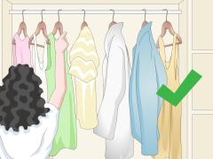 3 Ways to Hang Clothes - wikiHow