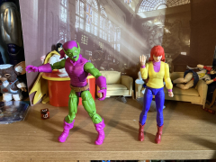 Review: Marvel Legends Spider-Man: Green Goblin and Mary Jane ...