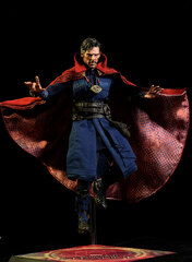 Review and photos of Marvel Doctor Strange sixth scale action figure